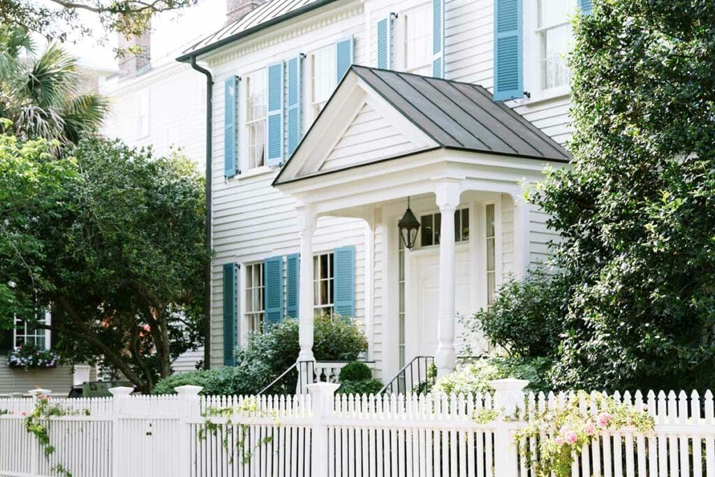 Couple Checkup 7 - Classic house with white picket fence